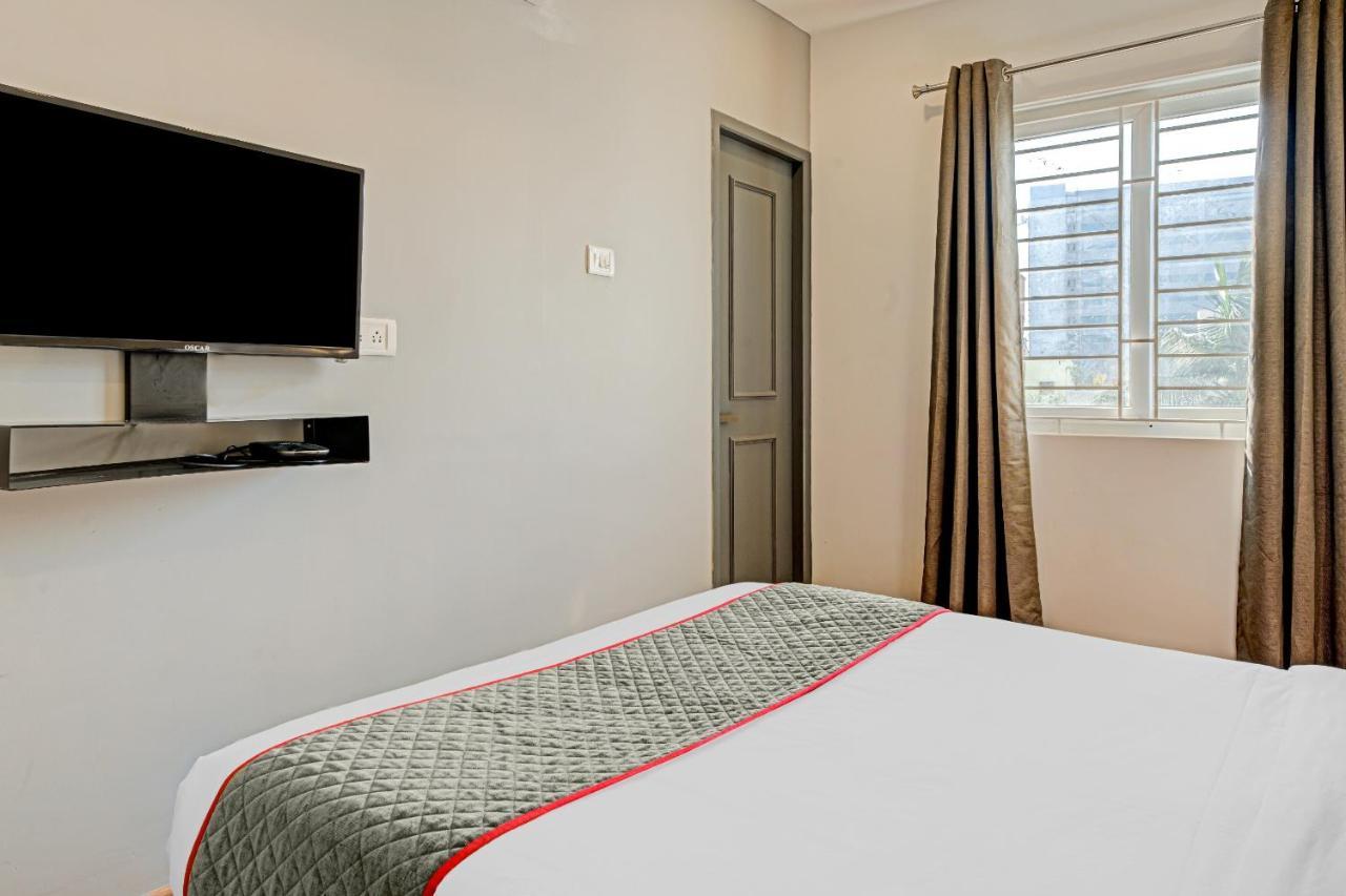 Oyo Townhouse 74871 Thoraipakkam Hotel Chennai Exterior foto
